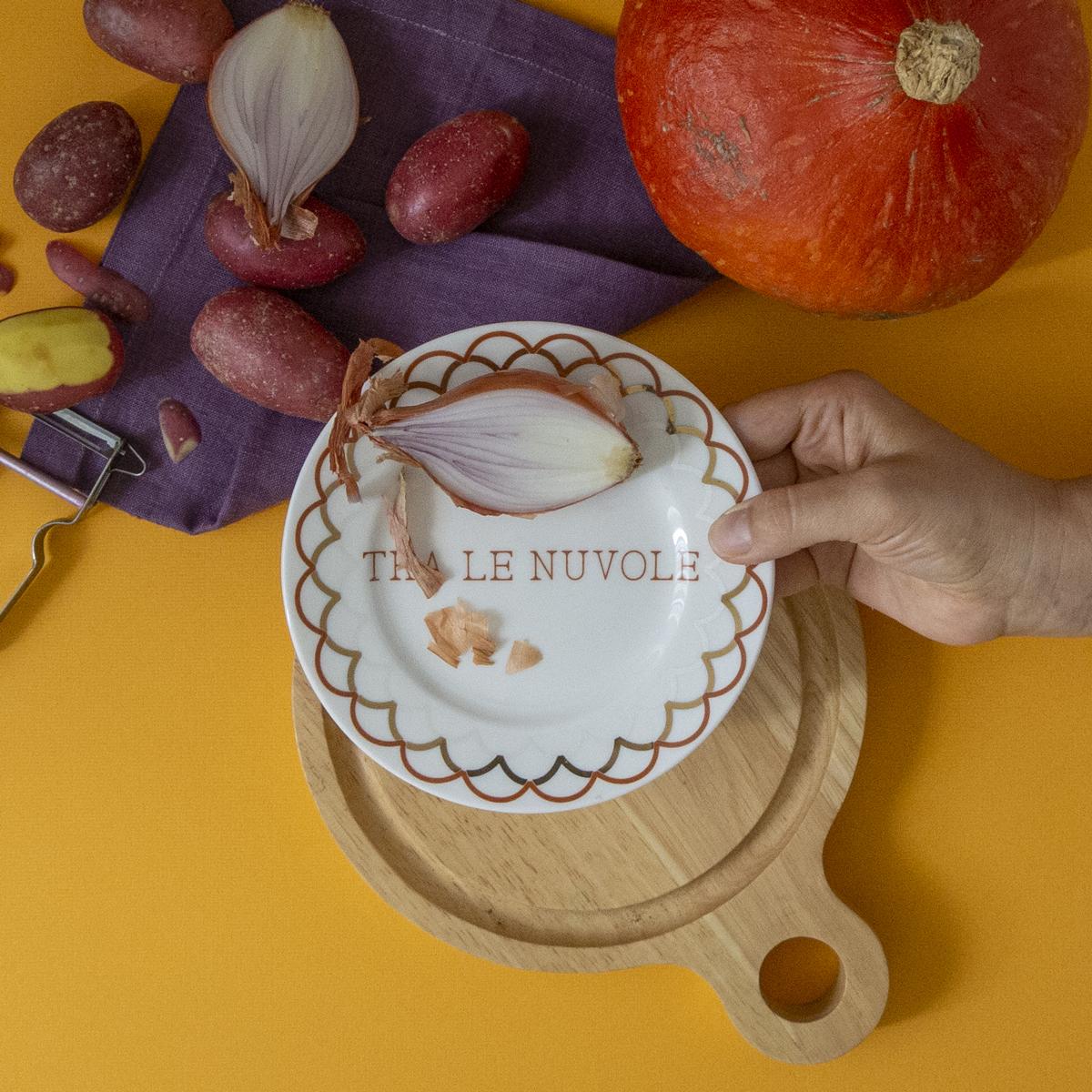 Piattino TRA LE NUVOLE