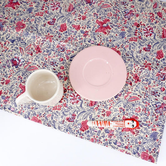 FLORAL FUCHSIA and BLUE deco placemat
