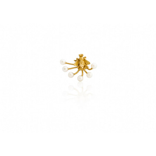 6 pearl bee earring
