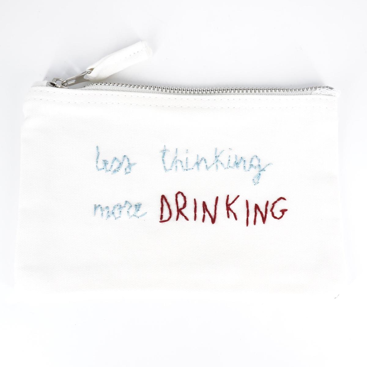 Piattina ricamata LESS THINK MORE DRINK PIATTINA LESS THINKING MORE DRINKING TERESA 