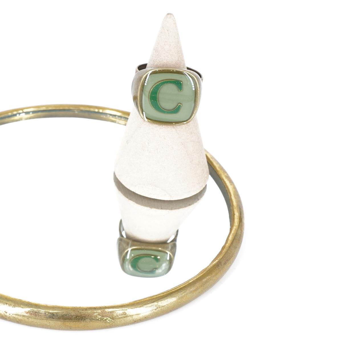 ANELLO LETTERA C VERDE MENTA ANELLO LETTERA C VERDE MENTA E VERDE BOSCO UNIQUE UNCONVENTIONAL DETAILS 