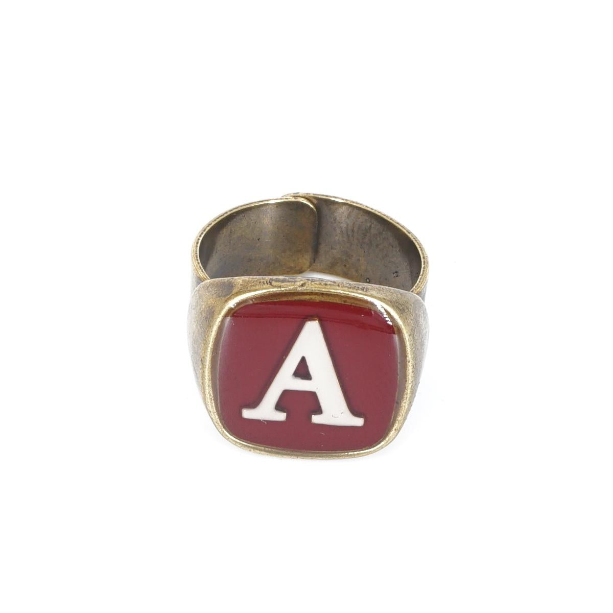 ANELLO LETTERA A BORDEAUX ANELLO LETTERA A BORDEAUX E AVORIO UNIQUE UNCONVENTIONAL DETAILS 