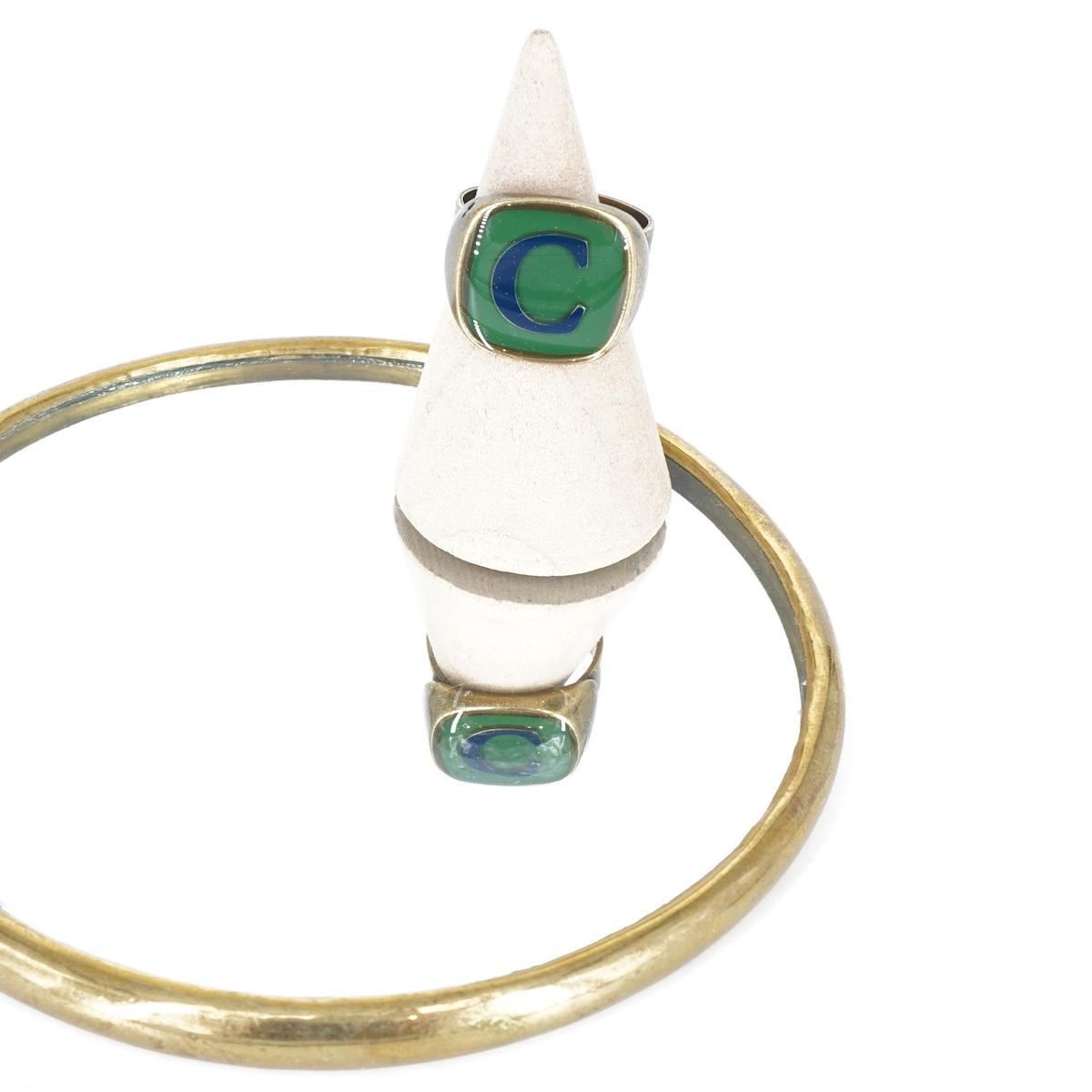 ANELLO LETTERA C VERDE BOSCO ANELLO LETTERA C VERDE BOSCO E BLU UNIQUE UNCONVENTIONAL DETAILS 