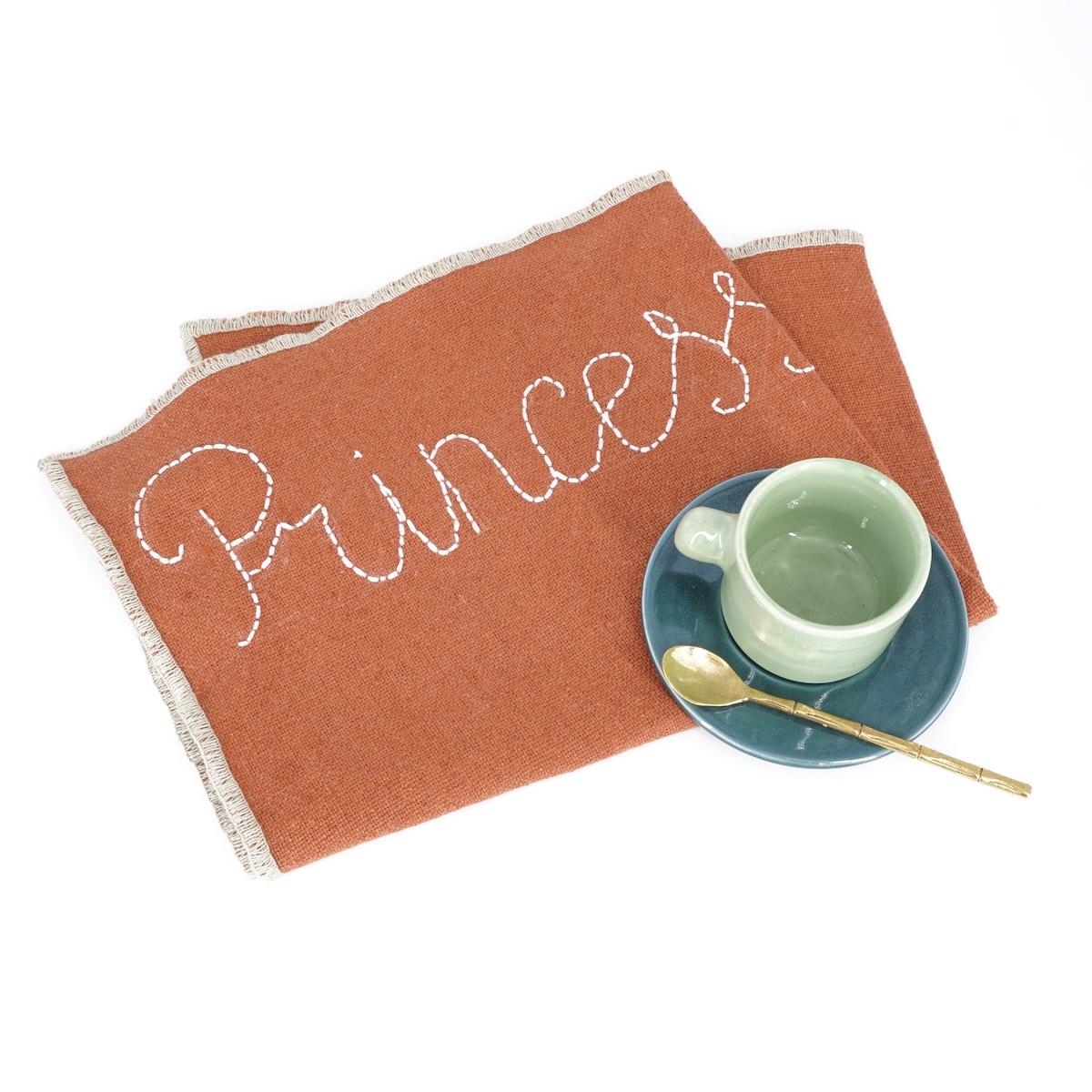 Tovaglietta ricamata PRINCESS terre brulee RICAMO PRINCESS C TERRE TERESA 