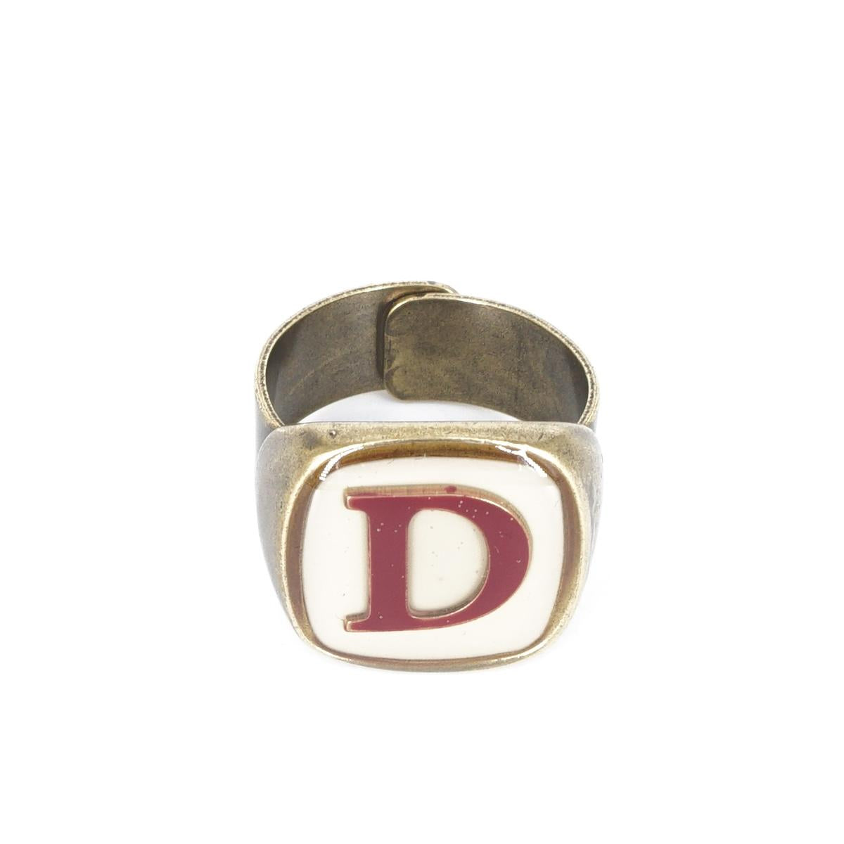 ANELLO LETTERA D AVORIO ANELLO LETTERA D AVORIO E BORDEAUX UNIQUE UNCONVENTIONAL DETAILS 