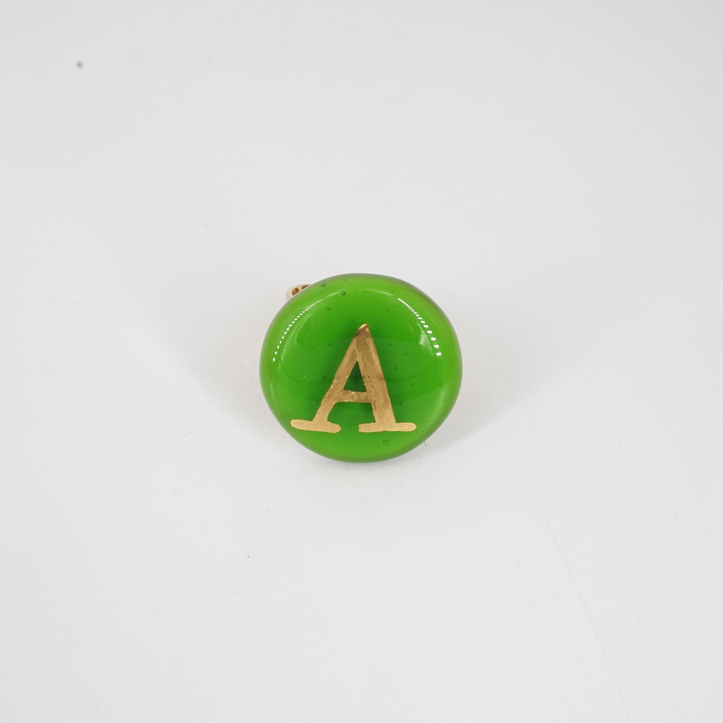 VETRO FUSO ANELLO LETTERAA VERDE